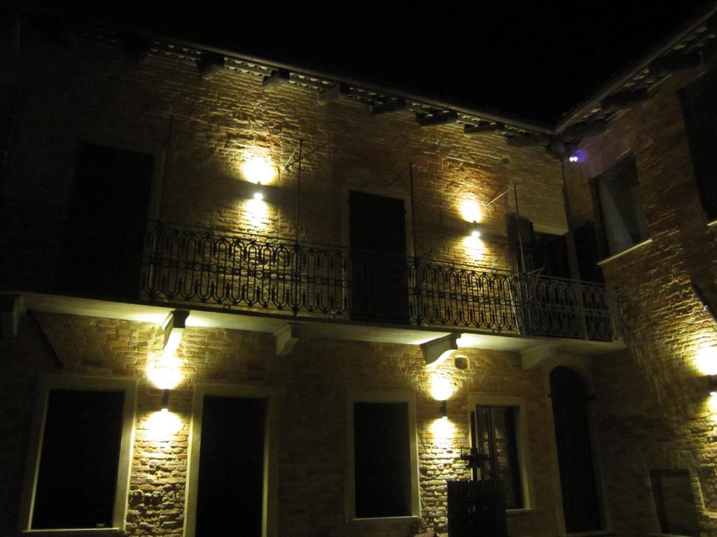 Castagnole delle Lanze Dimora Cortese מראה חיצוני תמונה